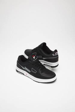 Black / White / Red Men's Fila Tourissimo Low Sneakers | Fila234IC