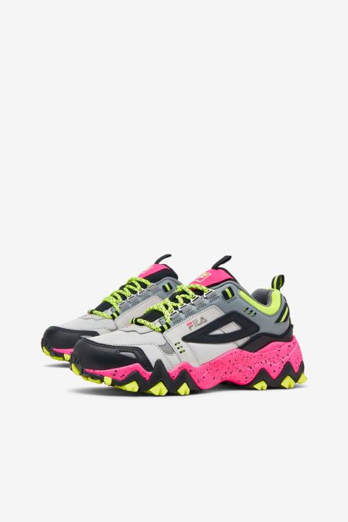 Grey / Black / Pink Women's Fila Oakmont TR Sneakers | Fila567RH