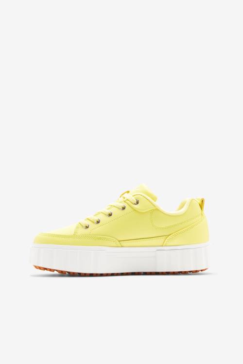 Lemon / White Women's Fila Sandblast Low Sneakers | Fila374HN