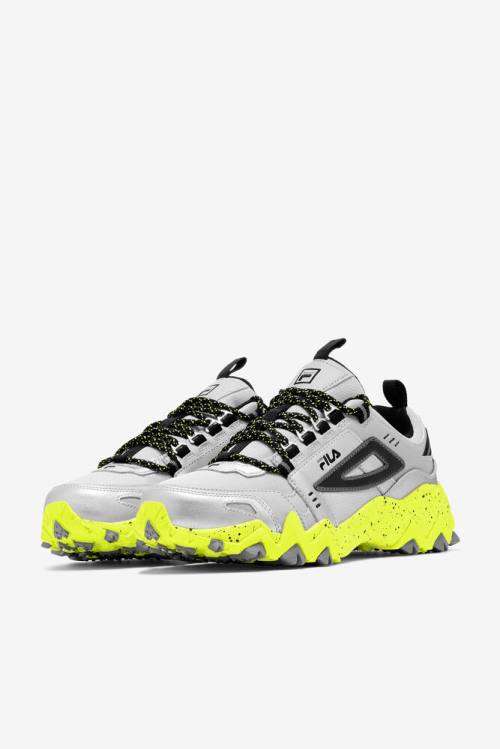 Metal Silver / Black / Yellow Women's Fila Oakmont TR Sneakers | Fila920VX