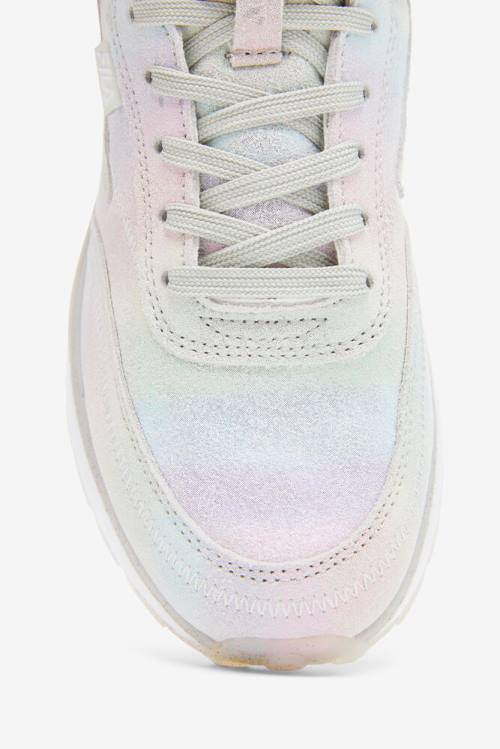 Metal Silver / White Women's Fila Renno Prism Suede Sneakers | Fila968FT