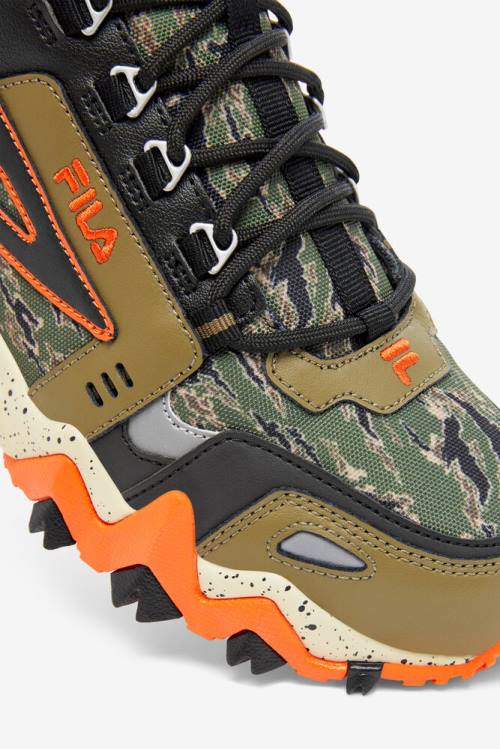 Olive / Black / Red Orange Men's Fila Oakmont Tr Mid Camo Boots | Fila462JY