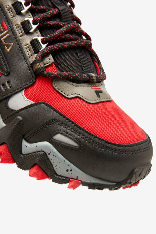 Red / Black Men's Fila Oakmont TR Sneakers | Fila531NH