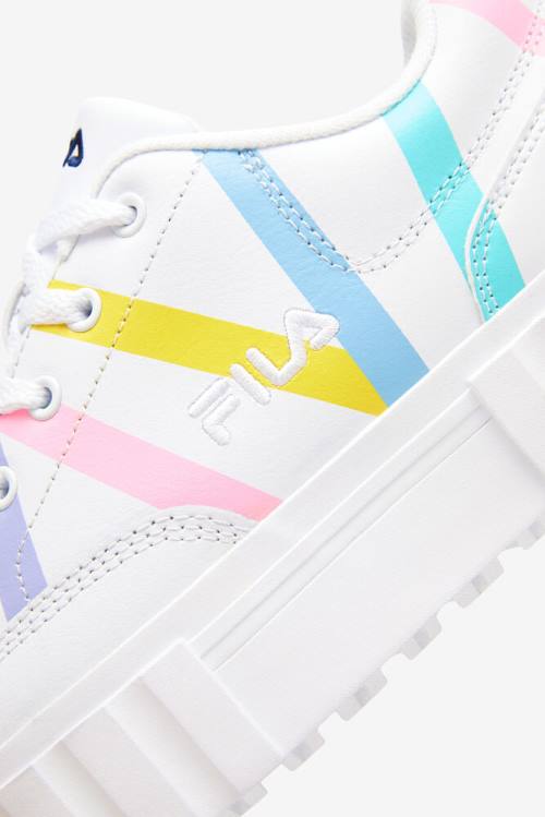 White / Blue Women's Fila Sandblast Low Stripe Sneakers | Fila102LY