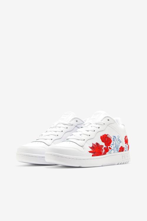 White Women's Fila Wx-110 Flower Sneakers | Fila245IC